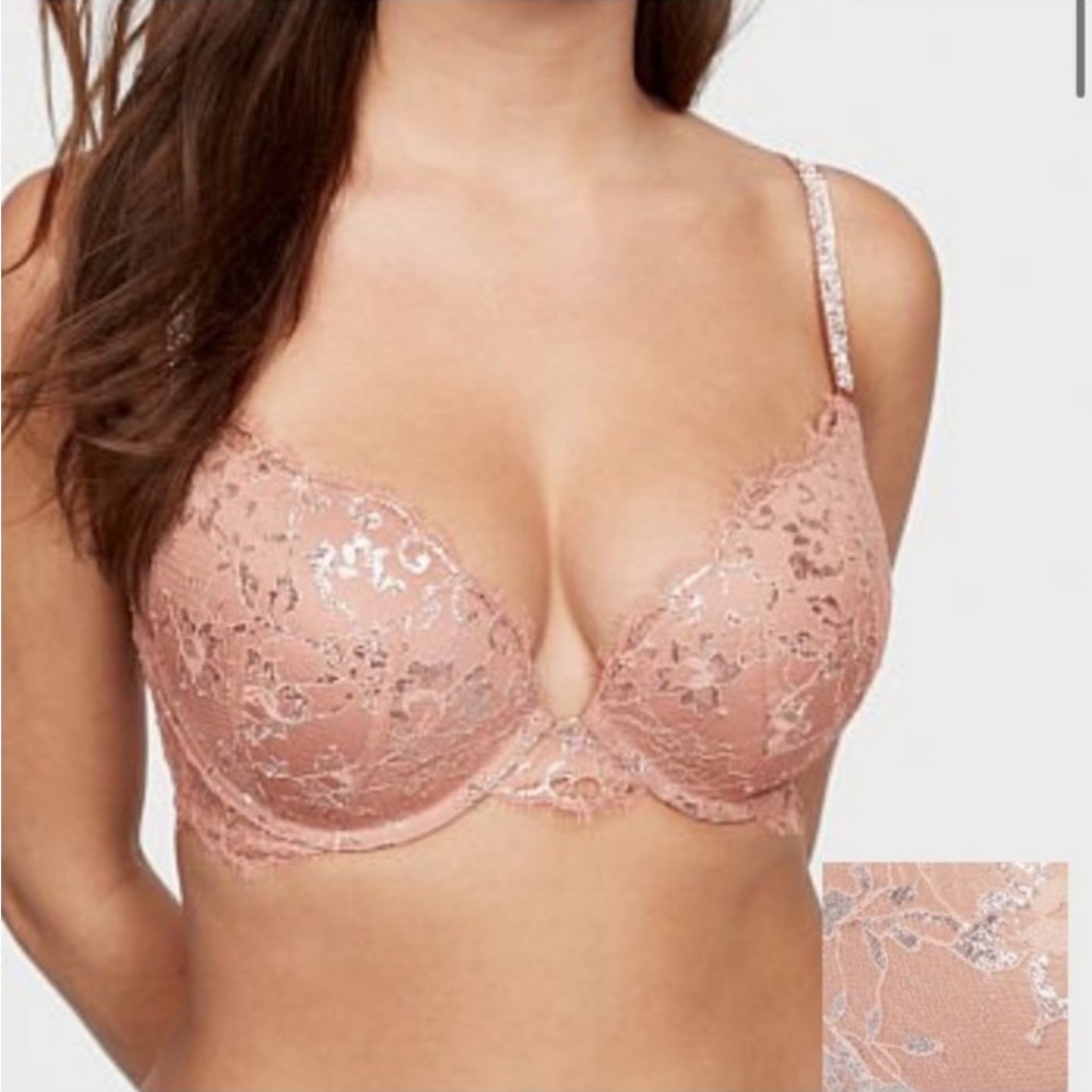 Elegant Lace Lingerie Set in Cream - Picture 3 of 13